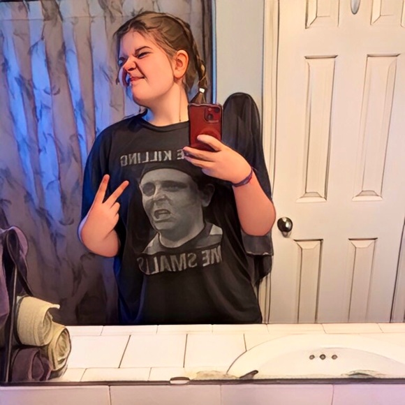 Meet your Posher, Fallon - Picture 1 of 1